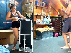 Leie, Blasen, Geile alte tussi, Milf, Schreiend, Ehefrau