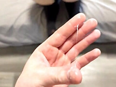 Amateur, Brunette brune, Couple, Orgasme, Petite femme, Chevaucher, Maigrichonne, Serré