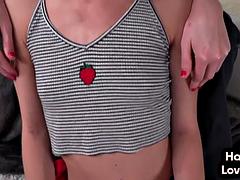 Leie, Süss, Fingern, Handjob, Lingerie, Pov, Realität, Flotter dreier