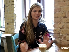 Amateur, Gros seins, Brunette brune, Doigter, Allemand, Seins naturels, Chatte, Nénés