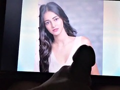 Ananya Pandey Moaning Cum Tribute