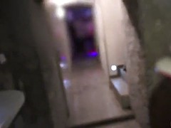 Anaal, Nederlands, Gezichtspunt, Openbaar