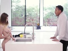 Большие сиськи, Черные, Минет, Глубокая глотка, Секс без цензуры, Межрасовый секс, Реалити, Сиськи