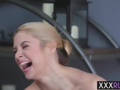 Grosse bite, Gros seins, Blonde, Sucer une bite, Mère que j'aimerais baiser, Suçant, Adolescente, Nénés