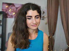 Lieveling, Bruinharig, Sportzaal, Spier, Alleen, Sportoefening, Tieten likken, Webcamera