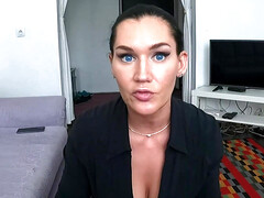 Noire, Sucer une bite, Habillées, Branlette thaïlandaise, Mère que j'aimerais baiser, Naturelle, Pov, Jarretelles