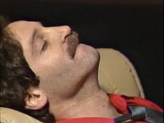 Pijpbeurt, Hardcore, Lesbisch, Likken, Moeder die ik wil neuken, Pornster, Tieten likken, Oud