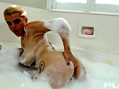 Gros seins, Blonde, Hd, Mère que j'aimerais baiser, Douche, Solo, Tatouage, Jouets