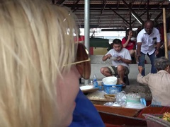 Джинсы, Крошечные, На публике, Киски, Бритые, Тощие, Курящие, Сиськи