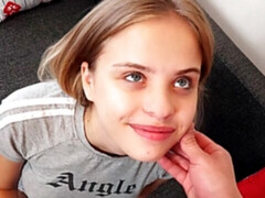 Cul, Blonde, Sucer une bite, En levrette, Branlette thaïlandaise, Claque, Adolescente, Nénés