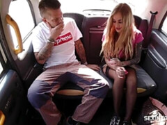 Amateur, Gros cul, Gros seins, Voiture, En levrette, Hard, Public, Nénés