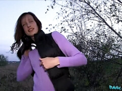 Amateur, Culo, Engañando, Estilo perrito, Pajear, Al aire libre, Pov, Público