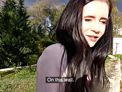 Cul, Sucer une bite, Brunette brune, En levrette, De plein air, Pov, Tatouage, Nénés