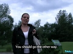 Amateur, Cul, Sucer une bite, Brunette brune, Tromperie, De plein air, Pov, Public