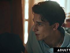 Anal, Nana, Grosse bite, Blonde, Sucer une bite, Éjaculation interne, Double pénétration, Branlette thaïlandaise