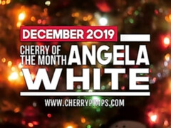 Enthousiasteling, Grote kont, Grote mammen, Bruinharig, Vingeren, Masturbatie, Moeder die ik wil neuken, Strippen