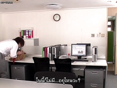 Asiatique, Gros seins, Japonaise, Bureau, Petite femme, Secrétaire, Branlette espagnole, Nénés