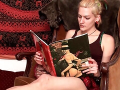 Любители, Крупный план, Дилдо, Женское доминирование, Фетиш, Пальцем, Киски, Сиськи