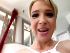 Anal, Blonde, Sucer une bite, Gorge profonde, Double pénétration, Faciale, Avaler, Nénés