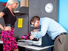 Grosser arsch, Grosser schwanz, Grosse titten, Blondine, Blasen, Lecken, Muschi, Titten