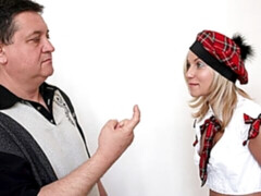 ブロンド, フェラチオ, バック, 手コキする, キス, 女子高生, スカート, ティーン