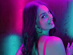 Stellung 69, Blasen, Braunhaarige, Klaffend, Lecken, Lingerie, Tätowierung, Spielzeuge