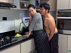 素人, 舐める尻, 中出し, Hd, 公共, ラフ, おもらし