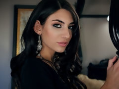 Cul, Sucer une bite, Brunette brune, En levrette, Embrassement, Rasée, Adolescente, Nénés