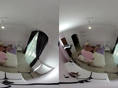 Anal, Gros seins, Tir de sperme, Gorge profonde, Faciale, Hôtel, Pov, Plan cul à trois