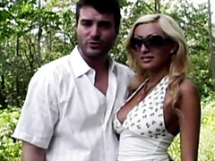 素人, デカ尻, デカパイ, ブロンド, 指いじり, オナニー, 一人, ストリッピング