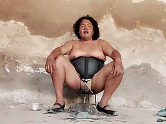 アナル, 緊縛, ボトル, ディルド, ハードコア, 巨大なディルド, 挿入, おもちゃ