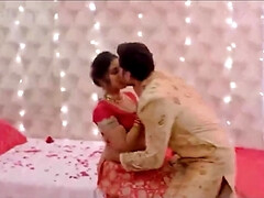 18 jaar, Enthousiasteling, Kont, Gek, Indisch, Kut duiken, Tieten likken