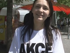 Cul, Sucer une bite, Brunette brune, Branlette thaïlandaise, Pov, Adolescente, Nénés