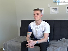 Любители, Колледж, Геи, Мастурбация, На публике, Соло, Тату