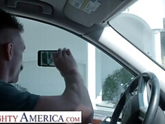 Grote mammen, Pijpbeurt, Bruinharig, Sperma in mond, Lul, Hardcore, Hd, Geschoren