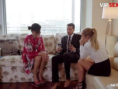 アジア人, 美女, ブロンド, イマラチオ, 自家製, ハメ撮り, 息子, オッパイの