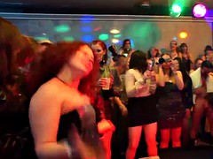 Amateur, Noire, Homme nu et filles habillées, Noir ébène, Hd, Interracial, Orgie, Fête