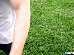 Amateur, Mamada, Al aire libre, Piscina, Pov, Realidad, Chupando, Trio