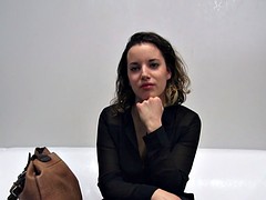 Amateur, Brunette brune