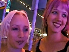 Amateur, Culo grande, Mamada, Lamidas, Al aire libre, Público, Coño, Adolescente