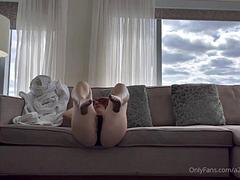 Любители, Азиатки, Большой член, Большие сиськи, Блондинки, Минет, Черненькие, Межрасовый секс