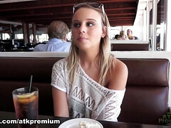 美人, 巨乳な, カワイイ, イマラチオ, Hd, 天然, 乳首, 公共