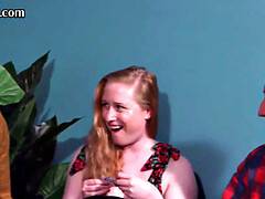 18 jahre, Leie, Britisch, Cfnm, Gruppe, Handjob, Lingerie, Tätowierung