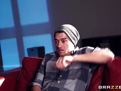 Gros cul, Grosse bite, Gros seins, Sucer une bite, Plantureuse, Dingue, Mature, Mère que j'aimerais baiser