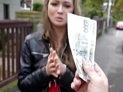 Grosse titten, Auto, Gehörnter ehemann, Tschechisch, Europäisch, Pov, Jungendliche (18+), Titten