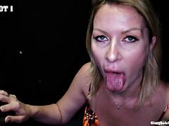 Blond, Pijpbeurt, Sperma shot, Diep in de keel, Lul, Handbeurt, Interraciaal, Natuurlijke tieten