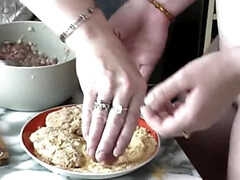 Enthousiasteling, Biseksueel, Gezin, Natuurlijk, Natuurlijke tieten, Klein, Kut duiken, Maagd