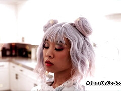 18 jahre, Asiatisch, Blondine, Blasen, Schwanz, Handjob, Hardcore, Jungendliche (18+)