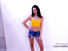 Amateur, Entrevista, Mamada, Semen en la boca, Linda, Pajear, Pov, Adolescente