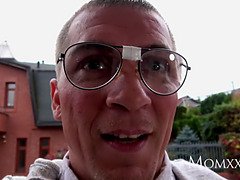 Milf Sex Goddess's squirting orgasm